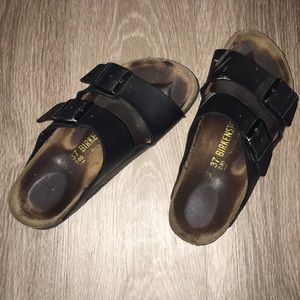 Black birkenstocks